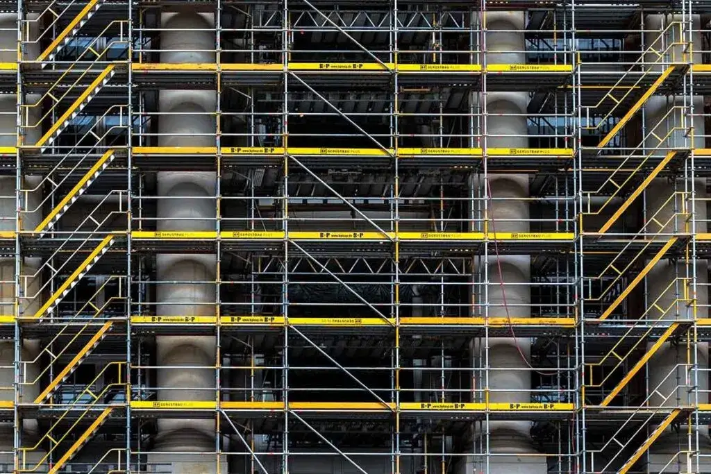 Scaffolding structures on a construction site in Abu Dhabi