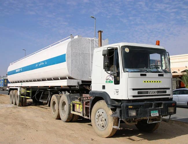 Water tanker and haulage equipment in the UAE